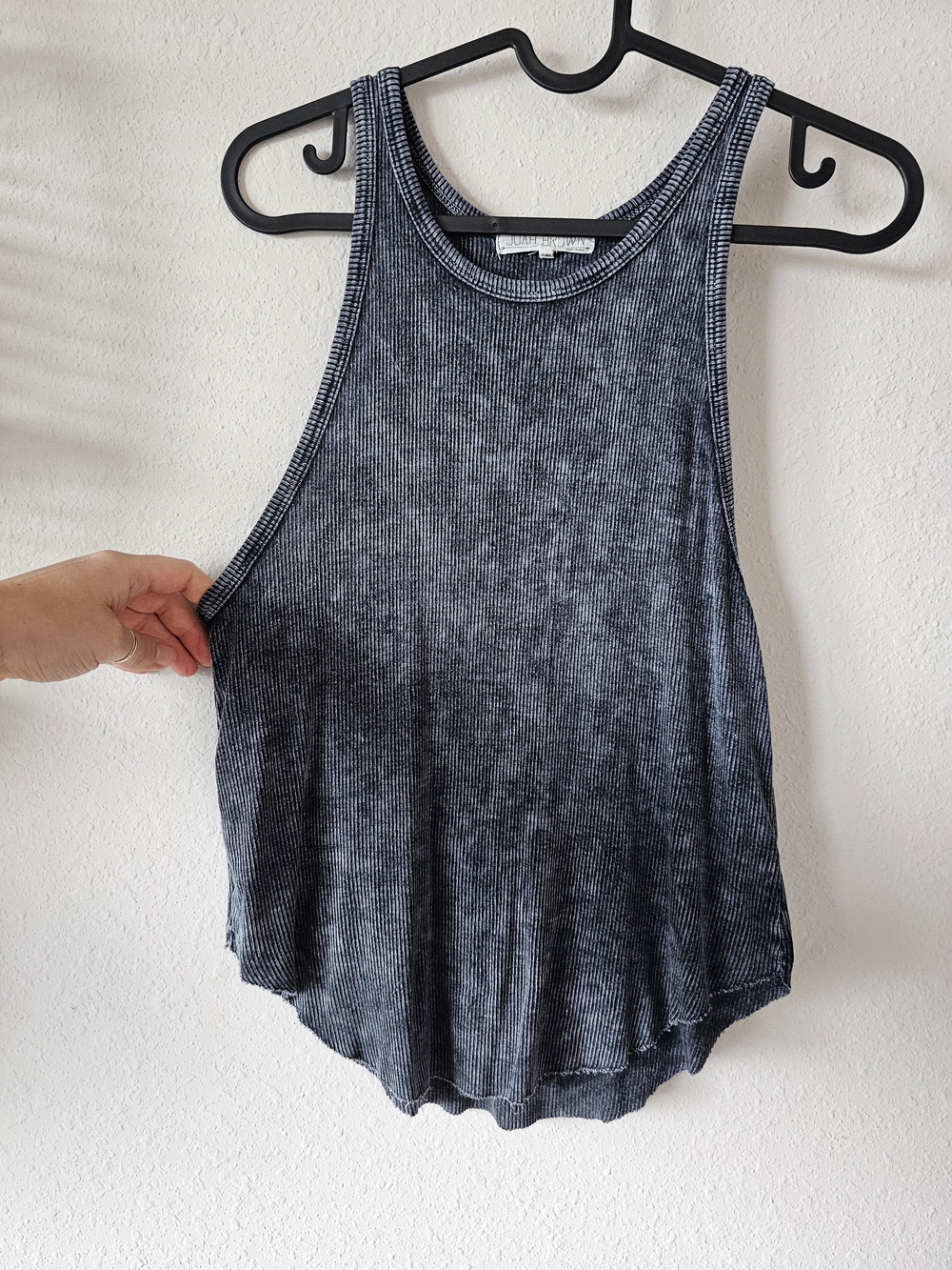 Joah Brown Distressed Gray Ribbed Muscle Tee - Picture 2 of 6